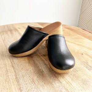 Women’s Clog